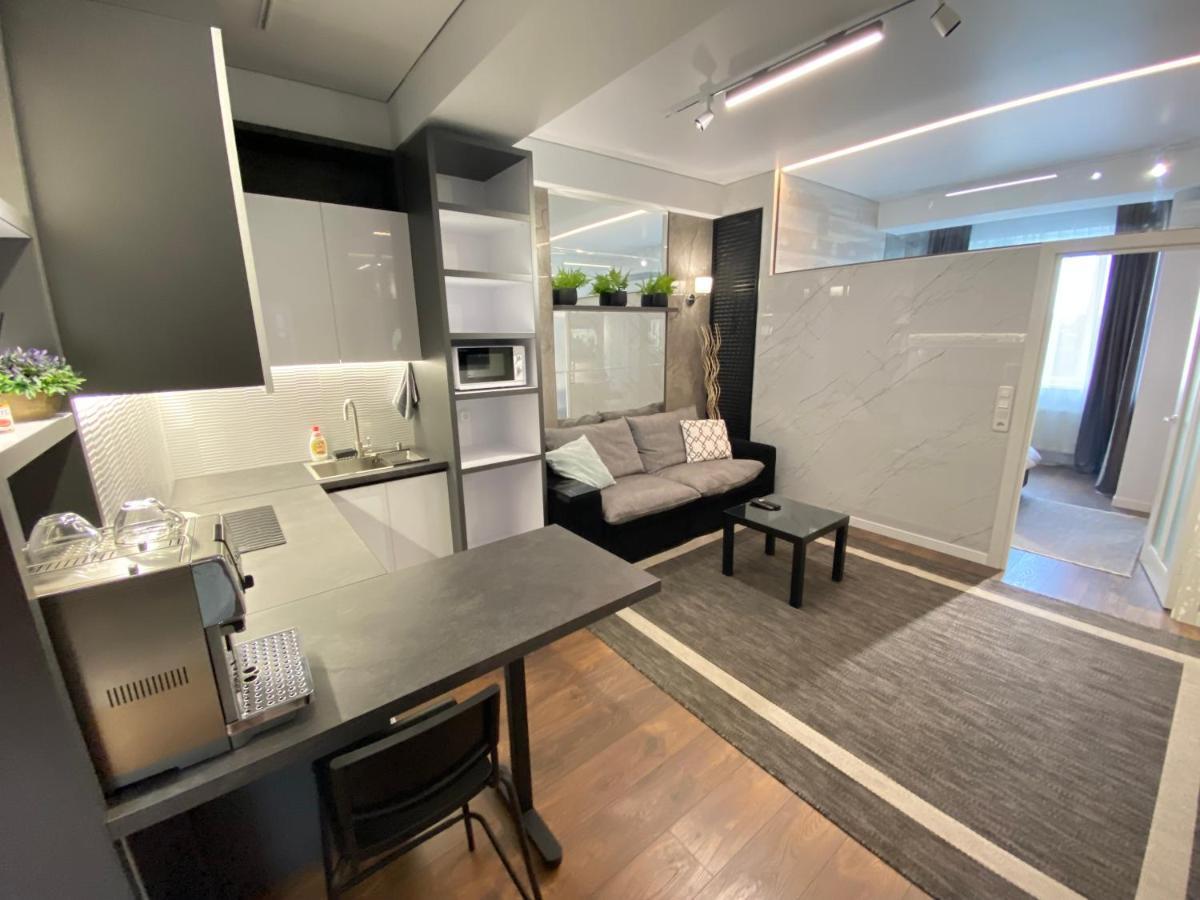 Rentnow Modern Lux Apartment In Centre Chisinau Ngoại thất bức ảnh