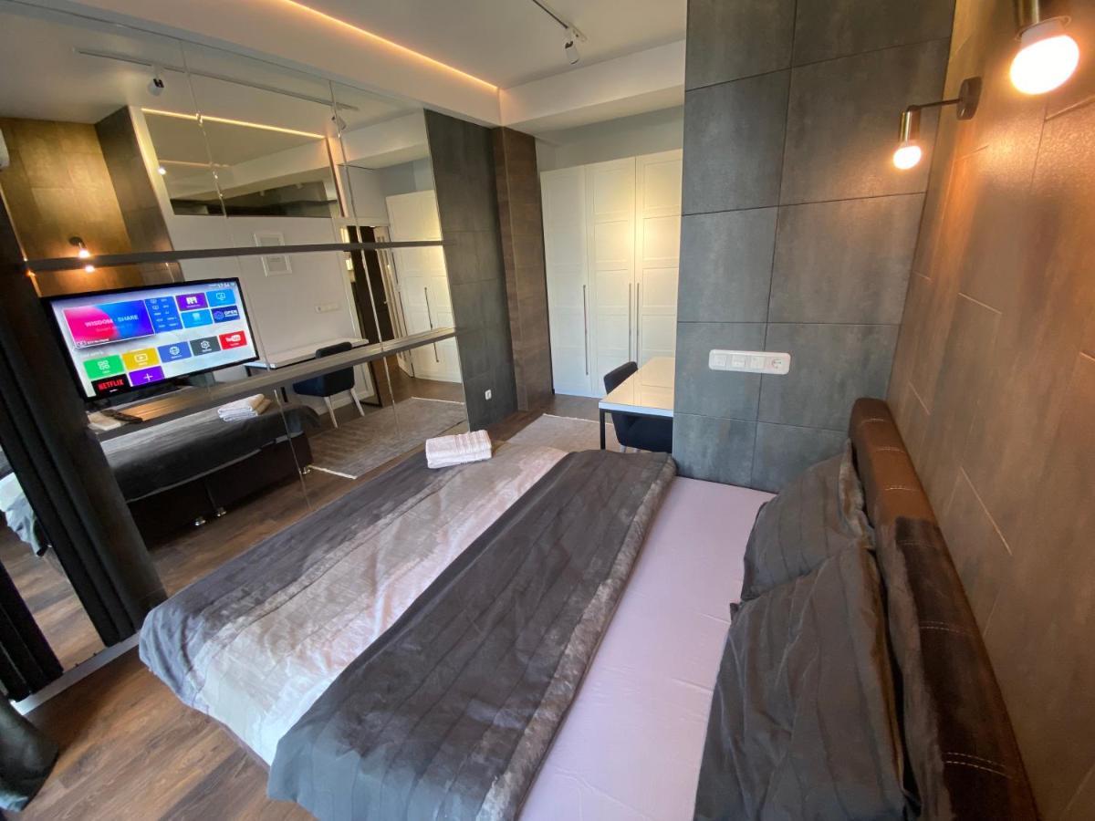 Rentnow Modern Lux Apartment In Centre Chisinau Ngoại thất bức ảnh