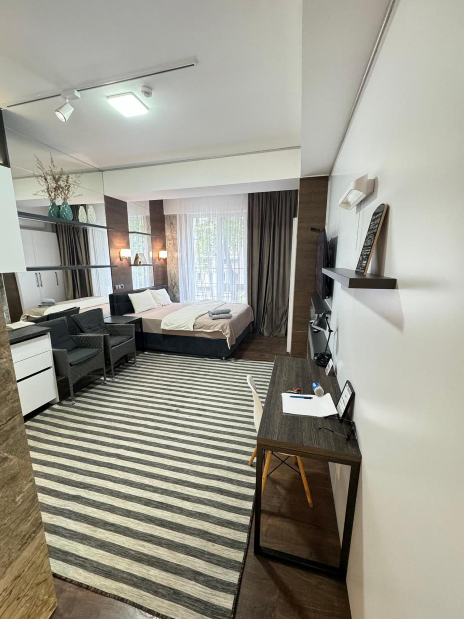 Rentnow Modern Lux Apartment In Centre Chisinau Ngoại thất bức ảnh