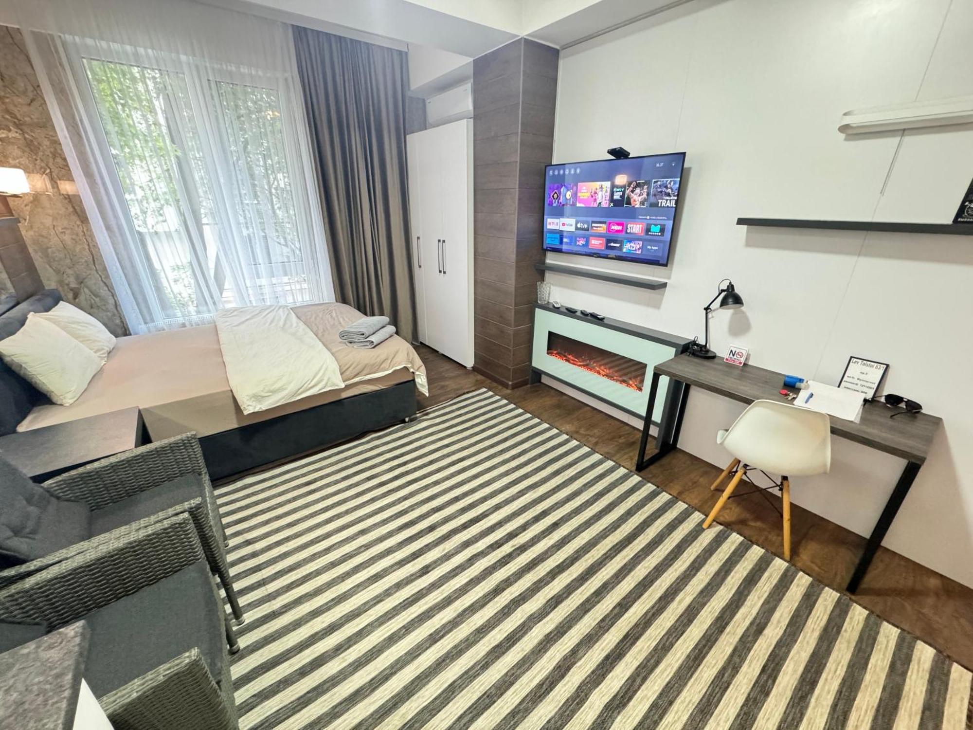 Rentnow Modern Lux Apartment In Centre Chisinau Ngoại thất bức ảnh